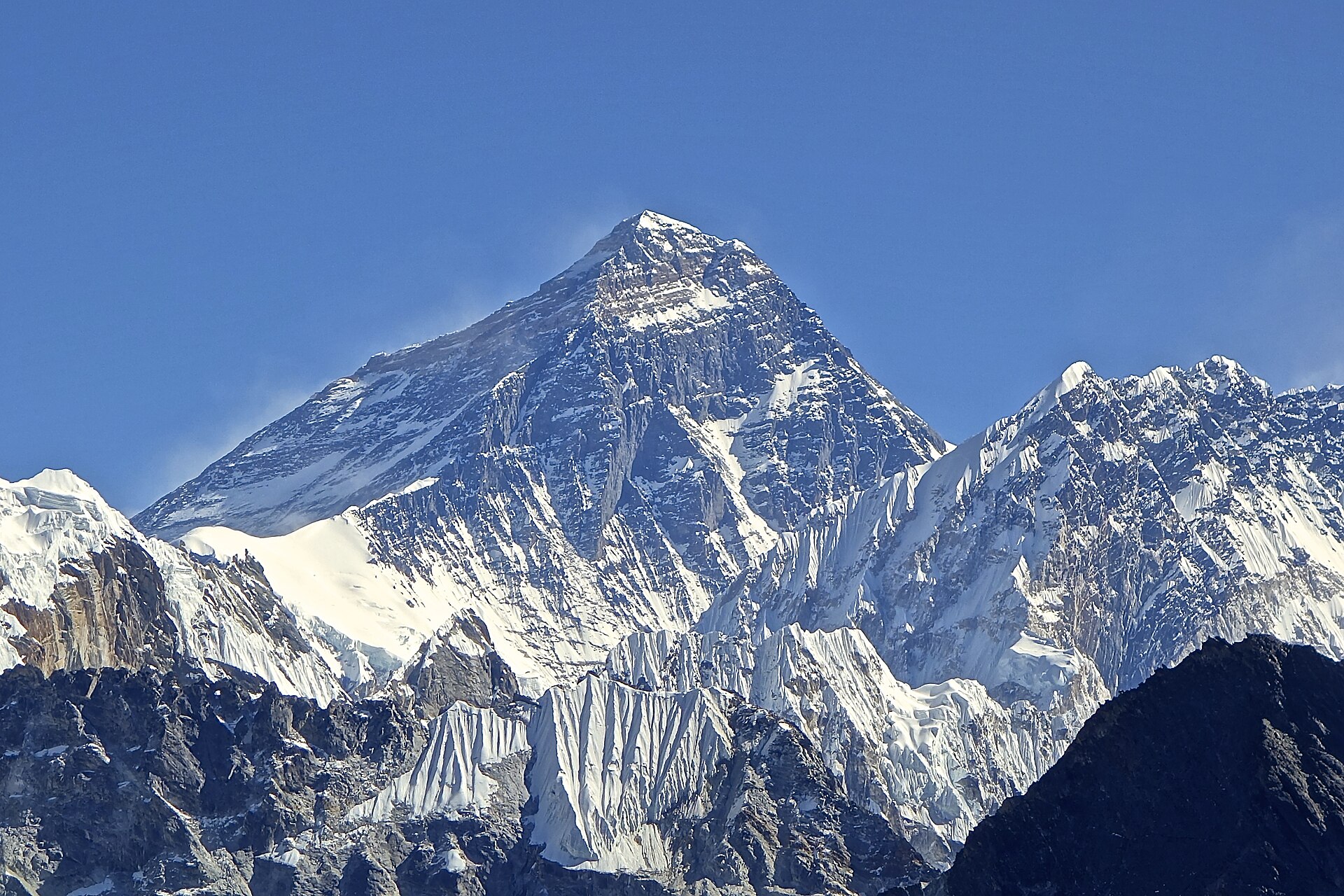 Digital photograph of Mount Everest taken at an elevation of 5,300 meter from Gokyo Ri, Khumbu, Nepal